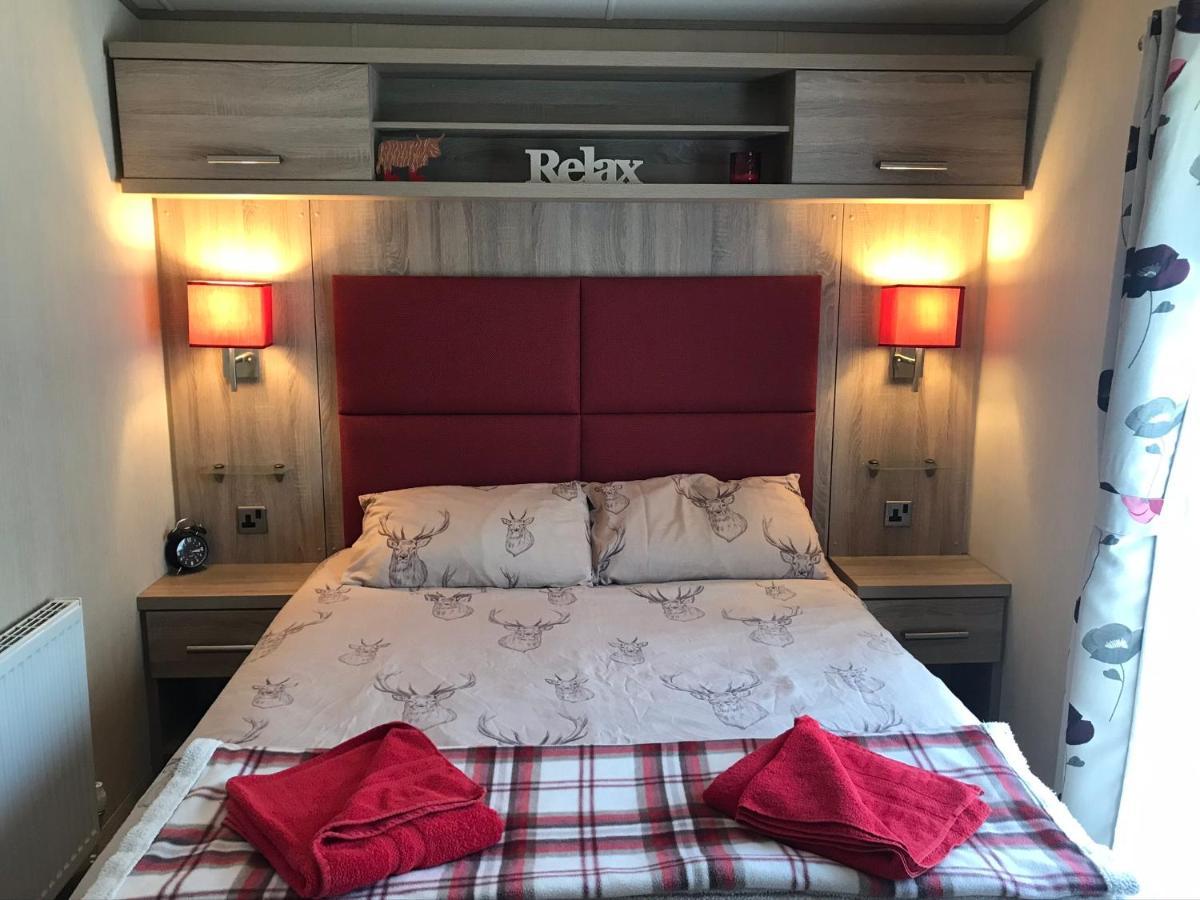 Riverbank Lodge Aviemore Ngoại thất bức ảnh